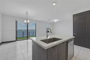 15965 NW 91st Ct, Miami Lakes, FL 33018 - Photo 17