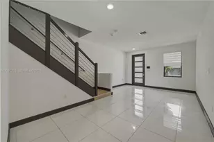15965 NW 91st Ct, Miami Lakes, FL 33018 - Photo 15