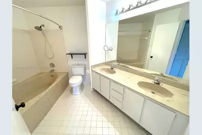 3613 W Inverrary Blvd W, Lauderhill, FL 33319 - Photo 9