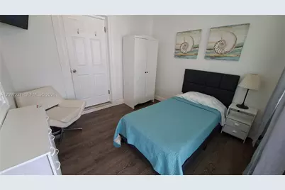 126 NW 8th Ave #1, Hallandale Beach, FL 33009 - Photo 3