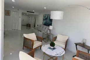 6423 Collins Ave, Miami Beach, FL 33141 - Photo 13