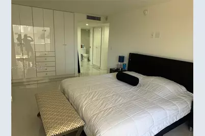 6423 Collins Ave #401, Miami Beach, FL 33141 - Photo 19