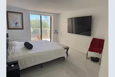 6423 Collins Ave #401, Miami Beach, FL 33141 - Photo 17
