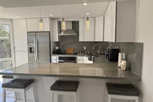 6423 Collins Ave, Miami Beach, FL 33141 - Photo 7