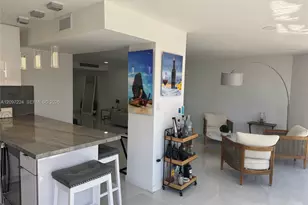 6423 Collins Ave, Miami Beach, FL 33141 - Photo 9