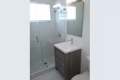 [Address not provided], Miami Beach, FL 33139 - Photo 9