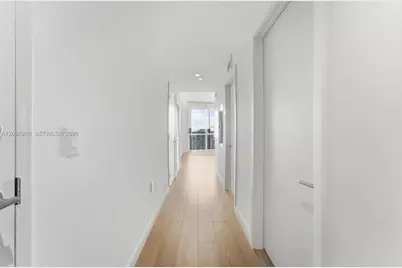 1400 Biscayne Boulevard #3007, Miami, FL 33132 - Photo 25