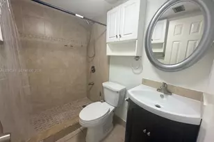8788 SW 12th St, Miami, FL 33174 - Photo 5