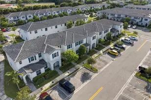 2686 SE 18th St, Homestead, FL 33035 - Photo 3