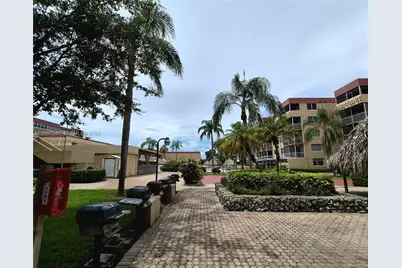 403 NW 68th Ave #309, Plantation, FL 33317 - Photo 17