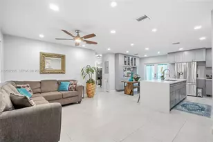 9270 SW 43rd St, Miami, FL 33165 - Photo 7