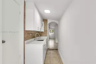6609 SW 1st Ct, Pembroke Pines, FL 33023 - Photo 19