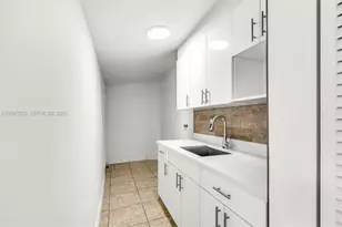 6609 SW 1st Ct, Pembroke Pines, FL 33023 - Photo 13