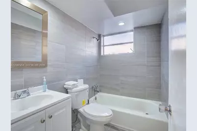 1141 NW 75th St, Miami, FL 33150 - Photo 3