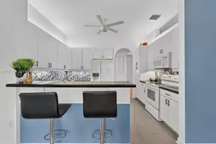 7932 E Exeter Blvd E, Tamarac, FL 33321 - Photo 13