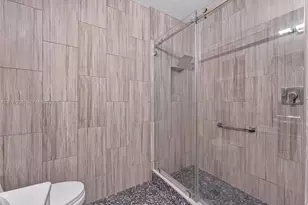 7932 E Exeter Blvd E, Tamarac, FL 33321 - Photo 21