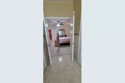 17665 NW 87th Ct, Hialeah, FL 33018 - Photo 29