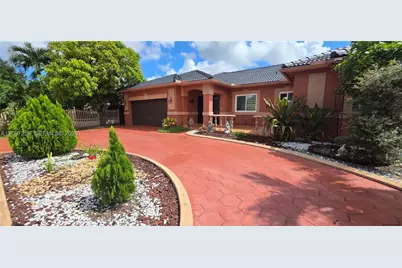 17665 NW 87th Ct, Hialeah, FL 33018 - Photo 33