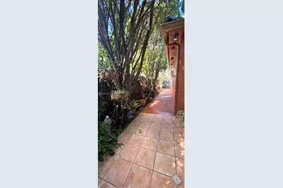 17665 NW 87th Ct, Hialeah, FL 33018 - Photo 15