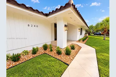 8240 SW 89th St, Miami, FL 33156 - Photo 35
