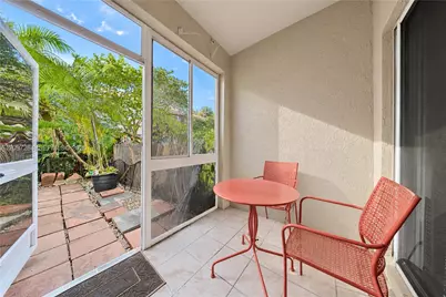 716 SW 122nd Ave, Pembroke Pines, FL 33025 - Photo 35