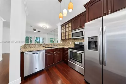 716 SW 122nd Ave, Pembroke Pines, FL 33025 - Photo 9