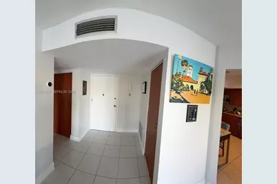 400 Diplomat Pkwy #308, Hallandale Beach, FL 33009 - Photo 17