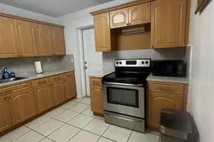 258 E 46th St, Hialeah, FL 33013 - Photo 21