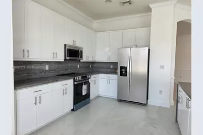 16240 SW 66 St, Miami, FL 33193 - Photo 7