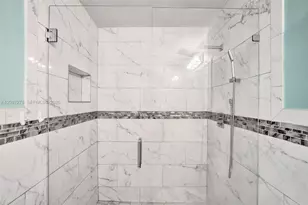 7415 NW 34th St, Lauderhill, FL 33319 - Photo 15