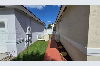 5058 SW 148th Ter #5058, Davie, FL 33331 - Photo 33