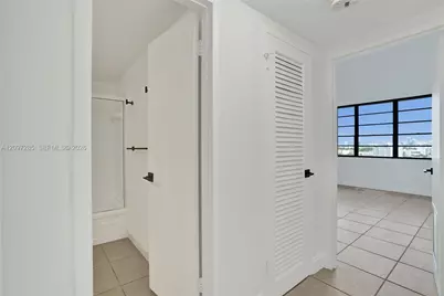 1865 79th St Cswy #9E, North Bay Village, FL 33141 - Photo 15