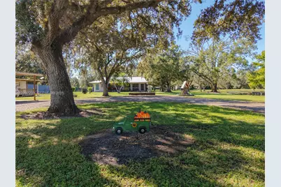 4419 Loblolly Bay Rd, Other City - In The State Of Florida, FL 33935 - Photo 15