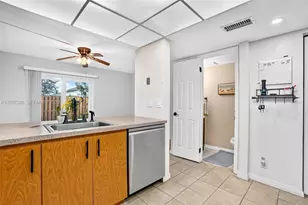 5207 SW 40th Ave, Dania Beach, FL 33314 - Photo 11