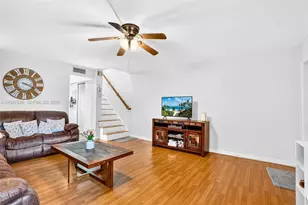 5207 SW 40th Ave, Dania Beach, FL 33314 - Photo 5