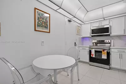 10777 W Sample Rd #718, Coral Springs, FL 33065 - Photo 5
