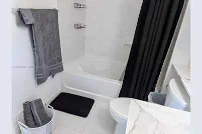 234 NE 3rd St #1204, Miami, FL 33132 - Photo 9
