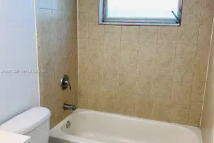 8275 NE Miami Ct, Miami, FL 33138 - Photo 9