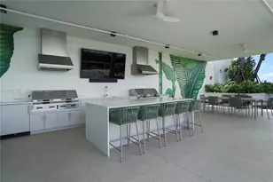 2200 Brickell Ave, Miami, FL 33129 - Photo 57