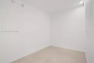 2200 Brickell Ave, Miami, FL 33129 - Photo 19