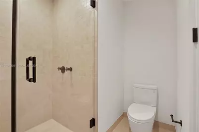 2200 Brickell Ave #306, Miami, FL 33129 - Photo 21