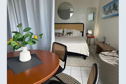 2899 Collins Ave #425, Miami Beach, FL 33140 - Photo 13