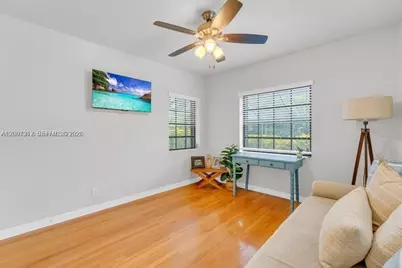 364 Navarre Dr, Miami Springs, FL 33166 - Photo 13