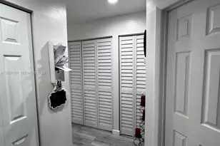 5836 NW 199th St, Hialeah, FL 33015 - Photo 23