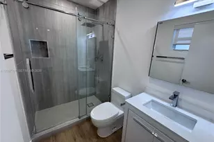 352 SW 17th Rd, Miami, FL 33129 - Photo 21