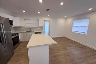 352 SW 17th Rd, Miami, FL 33129 - Photo 5