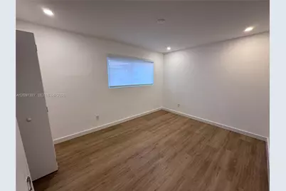 352 SW 17th Rd #352, Miami, FL 33129 - Photo 15