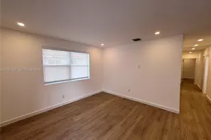 352 SW 17th Rd, Miami, FL 33129 - Photo 3