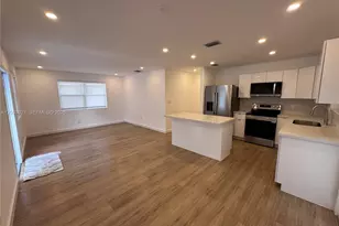352 SW 17th Rd, Miami, FL 33129 - Photo 9