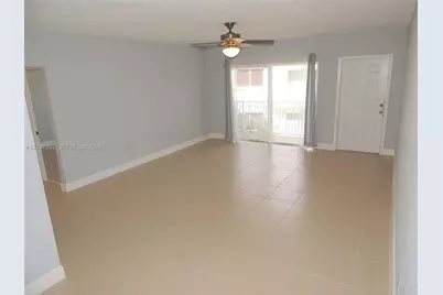1152 99th St #27, Bay Harbor Islands, FL 33154 - Photo 5